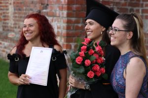 DIPLOMŲ ĮTEIKIMAI